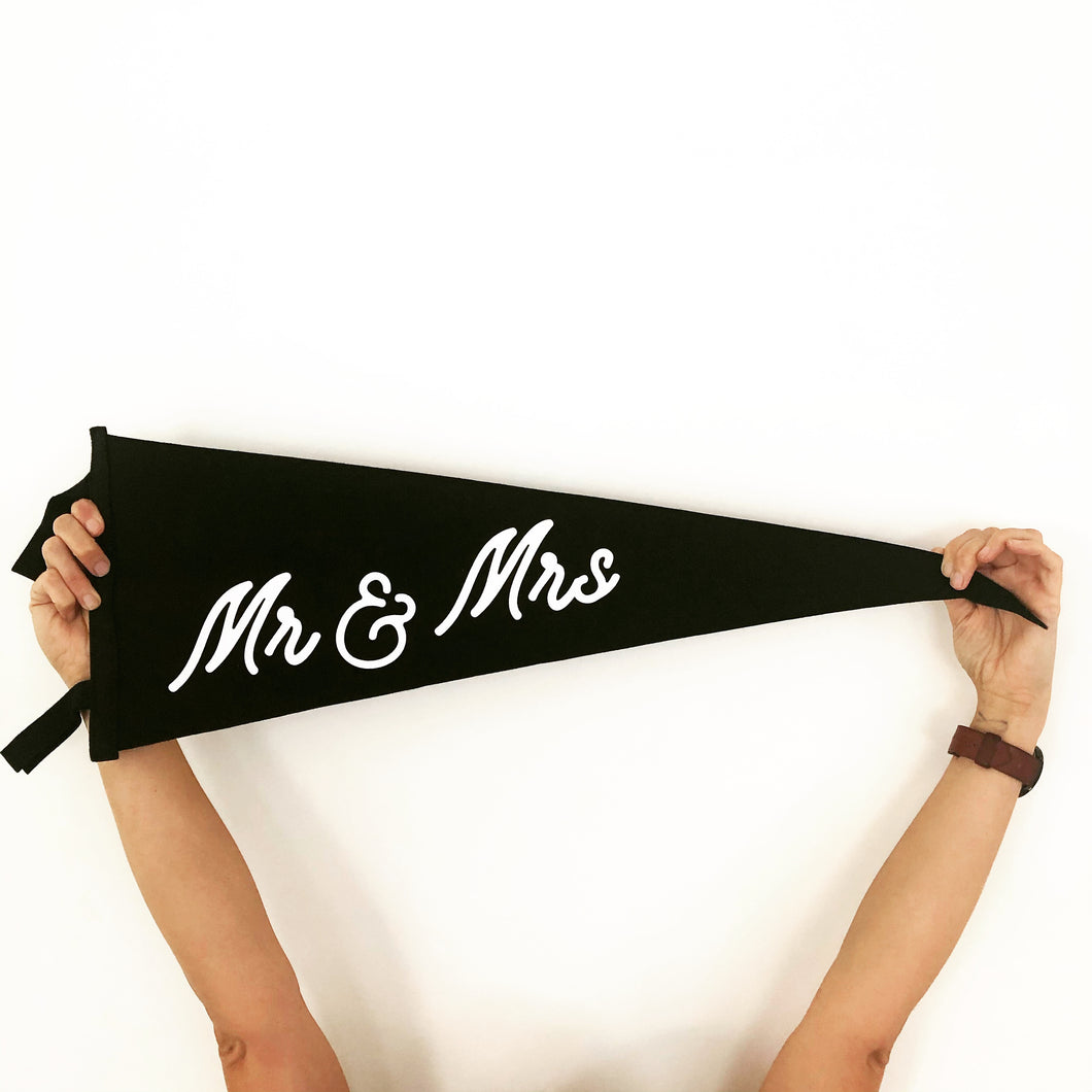 Mr & Mrs • Wedding Pennant